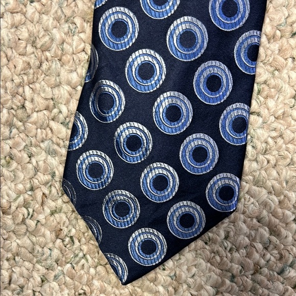 Geoffrey Beene Blue‎ and Silver Patterned Tie - Picture 1 of 3